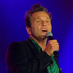 Portrait of Martin Léon