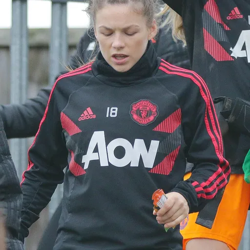 Portrait of Kirsty Hanson