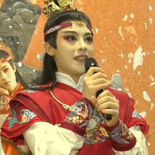 Portrait of Chen Lijun