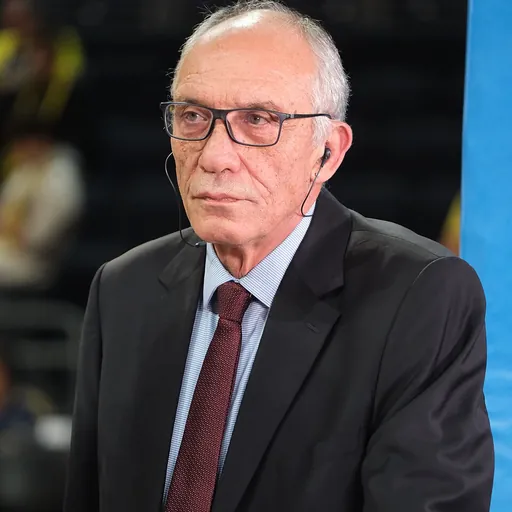 Portrait of Erman Kunter