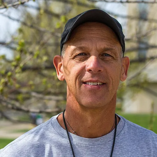 Portrait of Wayne Kreklow