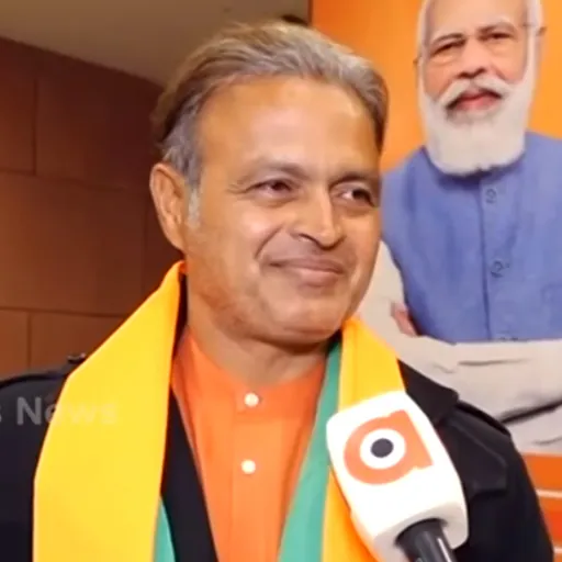 Portrait of Dinesh Mongia