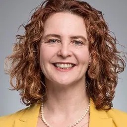 Portrait of Alison Coffin