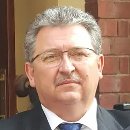 Portrait of Chris Hunsinger