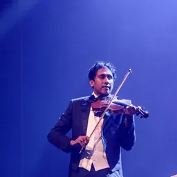 Portrait of Dinesh Subasinghe