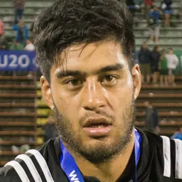 Portrait of Akira Ioane