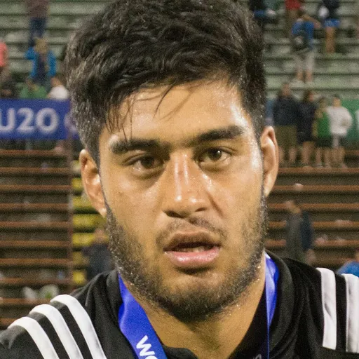 Portrait of Akira Ioane