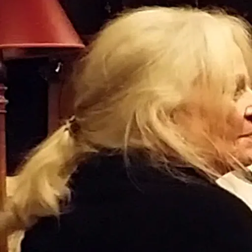 Portrait of Patricia Nolin