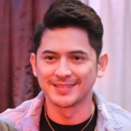 Portrait of Ahron Villena
