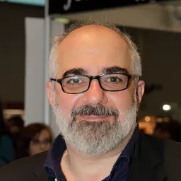 Portrait of Michael Niavarani