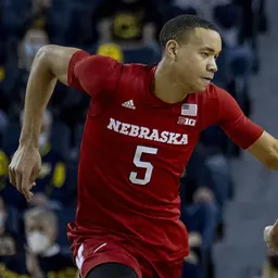 Portrait of Bryce McGowens