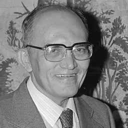 Portrait of Siddhi Savetsila