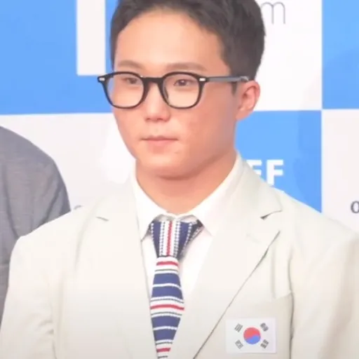 Portrait of Shin Jea-hwan