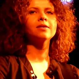 Portrait of Roberta Campos
