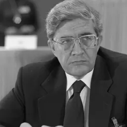 Portrait of Burkhard Hirsch