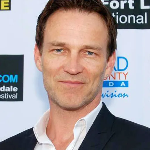 Portrait of Stephen Moyer