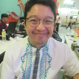 Portrait of RJ Ledesma