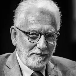 Portrait of Philippe Descola