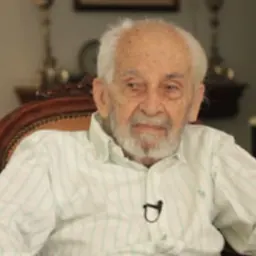 Portrait of Hélio Fernandes