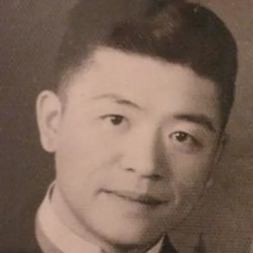 Portrait of Stephen Yang
