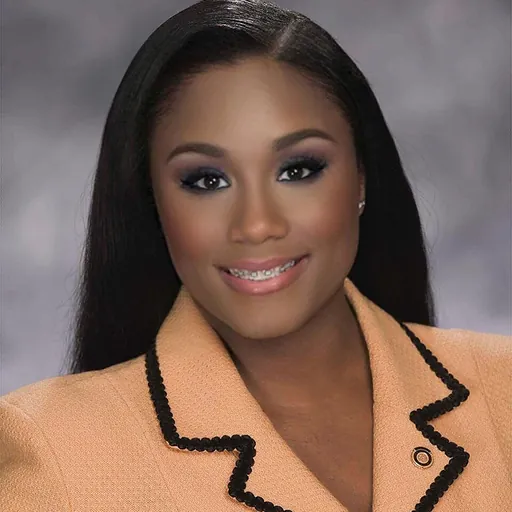 Portrait of Raychel Proudie