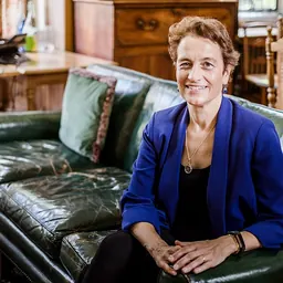 Portrait of Elizabeth Kiss