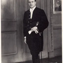 Portrait of Ross McLean