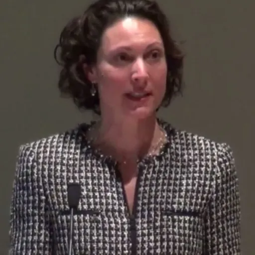 Portrait of Emily Bazelon