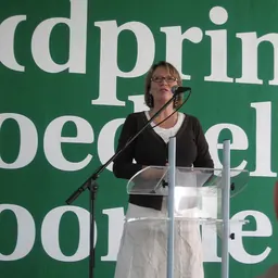 Portrait of Winnie Sorgdrager