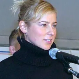 Portrait of Traylor Howard