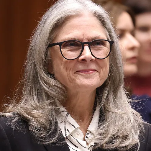Portrait of Janeen Connolly