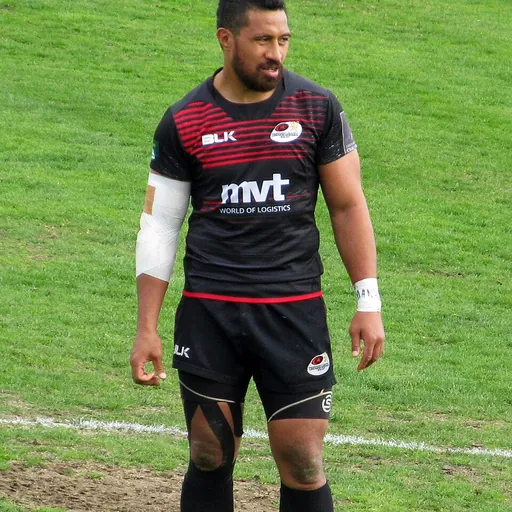 Portrait of Luke Samoa