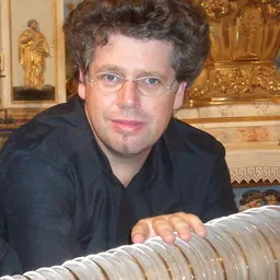 Portrait of Thomas Bloch