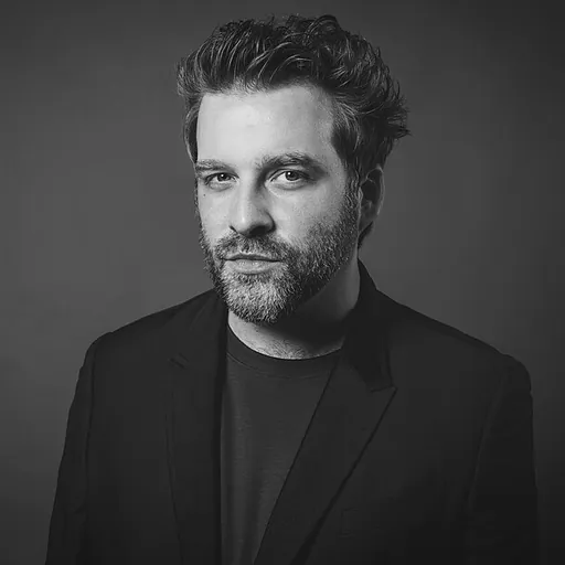 Portrait of Taylor Eigsti
