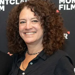 Portrait of Ferne Pearlstein