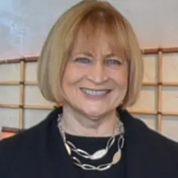 Portrait of Peri Drysdale