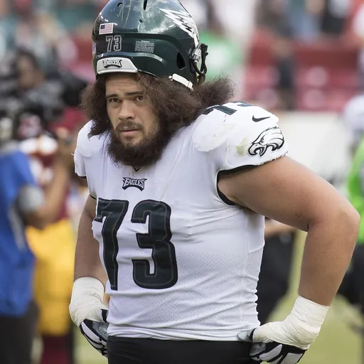 Portrait of Isaac Seumalo