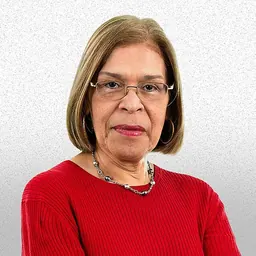 Portrait of Rebeca Santos