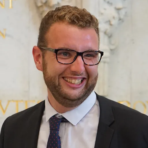 Portrait of Damien Pichereau