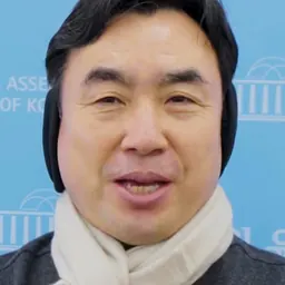Portrait of Youn Kwan-suk