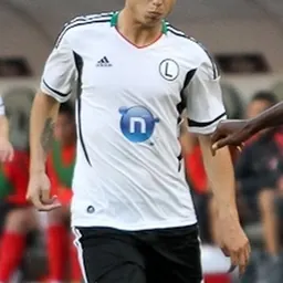 Portrait of Ariel Borysiuk