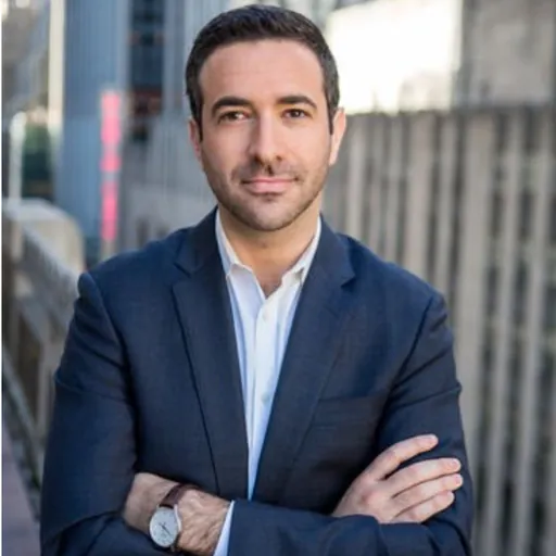 Portrait of Ari Melber