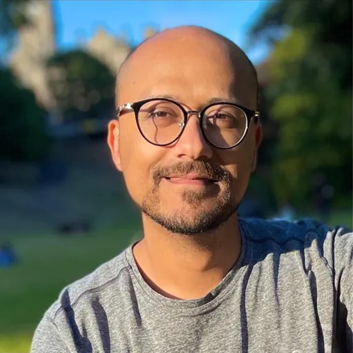 Portrait of Saber Bamatraf