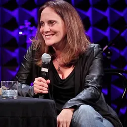 Portrait of Liz Tuccillo