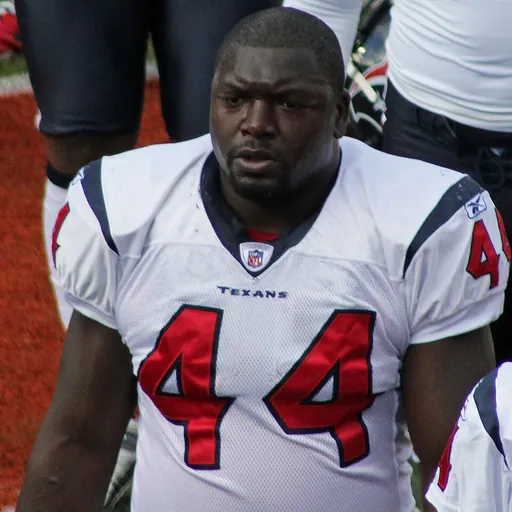 Portrait of Vonta Leach