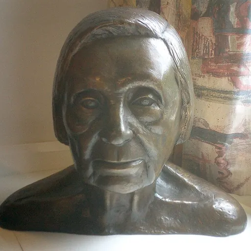 Portrait of Myfanwy Piper