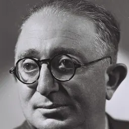 Portrait of Shraga Goren