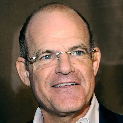 Portrait of Scott Greenstein
