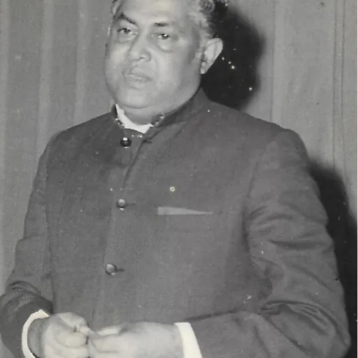 Portrait of Gajen Tanti