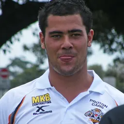 Portrait of Andrew Fifita